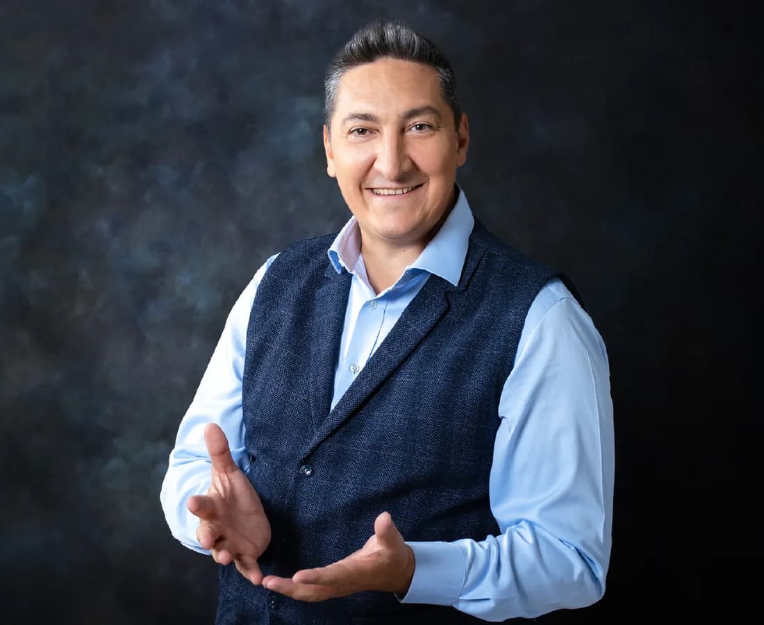 Sebastian Buși